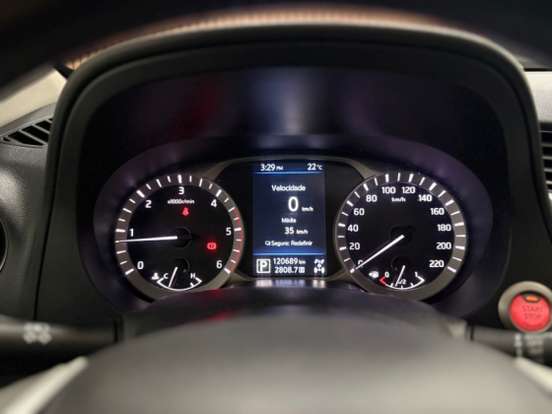NISSAN-FRONTIER-2.3 16V TURBO DIESEL LE CD 4X4 AUTOMÁTICO NISSAN-FRONTIER-2018