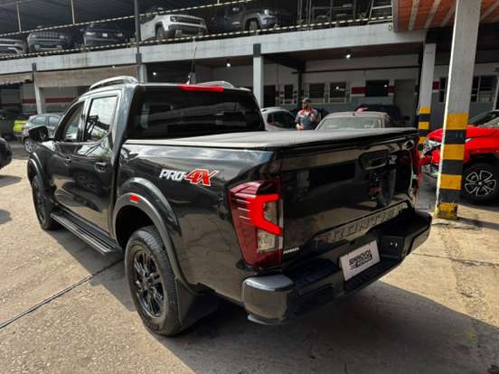 NISSAN-FRONTIER-2022