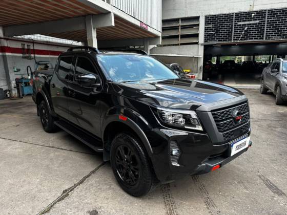 NISSAN FRONTIER 2.3 16V TURBO DIESEL PRO4X CD 4X4 AUTOMÁTICO