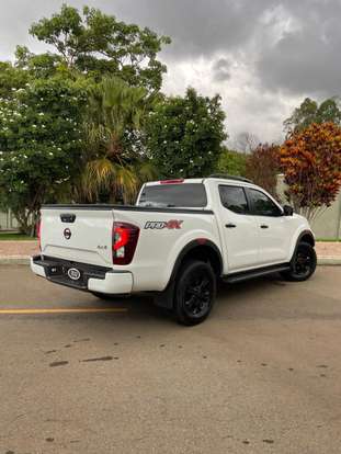 NISSAN-FRONTIER-2022