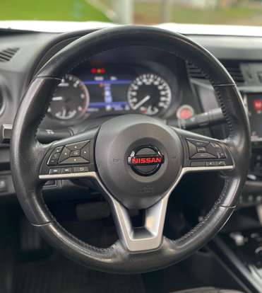NISSAN-FRONTIER-2022