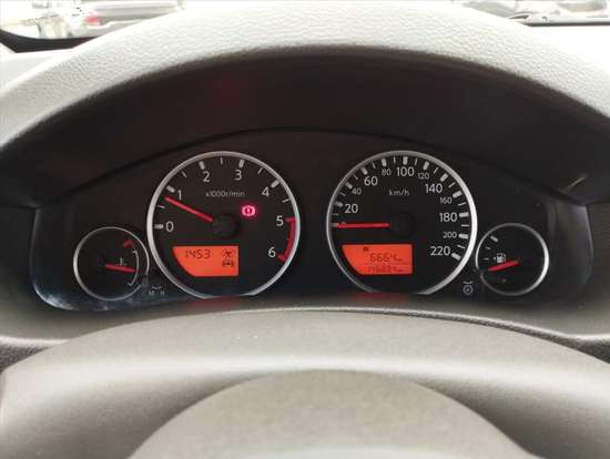 NISSAN-FRONTIER-2012