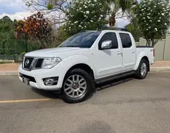 NISSAN FRONTIER 2.5 SL 4X4 CD TURBO ELETRONIC DIESEL 4P AUTOMÁTICO NISSAN FRONTIER 2.5 SL 4X4 CD TURBO ELETRONIC DIESEL 4P AUTOMÁTICO