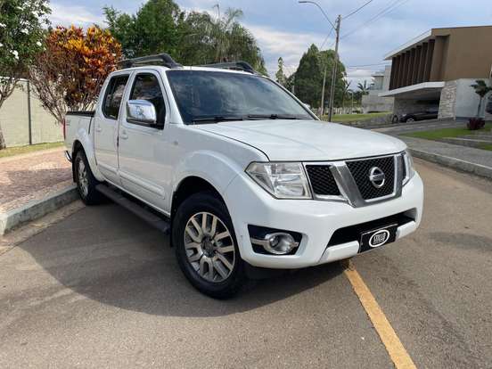 NISSAN-FRONTIER-2.5 SL 4X4 CD TURBO ELETRONIC DIESEL 4P AUTOMÁTICO NISSAN-FRONTIER-2014