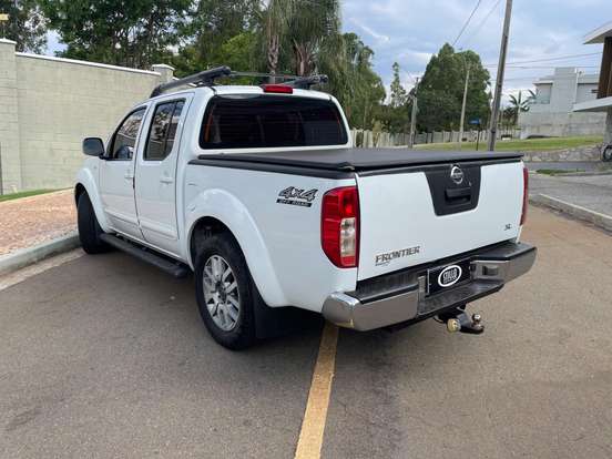NISSAN-FRONTIER-2014