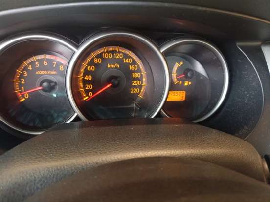 NISSAN-GRAND LIVINA-1.8 SL 16V FLEX 4P AUTOMÁTICO NISSAN-GRAND LIVINA-2011