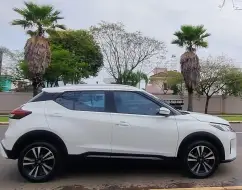 NISSAN KICKS 1.6 16V FLEXSTART ADVANCE XTRONIC NISSAN KICKS 1.6 16V FLEXSTART ADVANCE XTRONIC