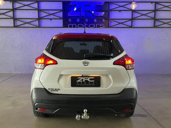 NISSAN-KICKS-2020