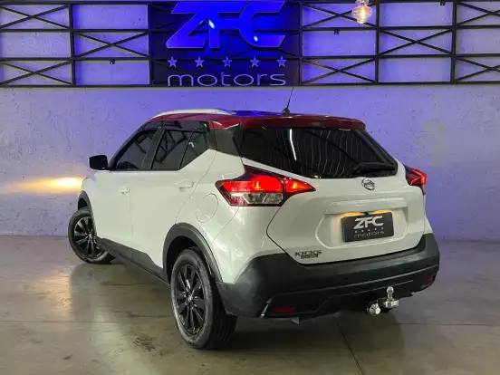 NISSAN-KICKS-2020
