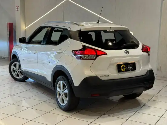NISSAN-KICKS-2018