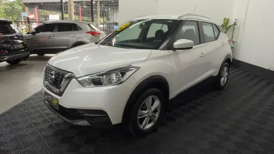 NISSAN-KICKS-2018