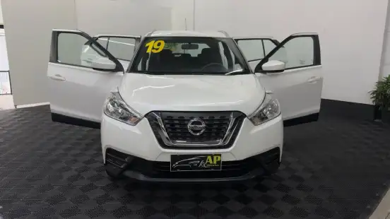 NISSAN-KICKS-2018