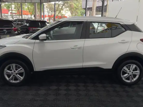 NISSAN-KICKS-1.6 16V FLEXSTART S DIRECT 4P XTRONIC NISSAN-KICKS-2018