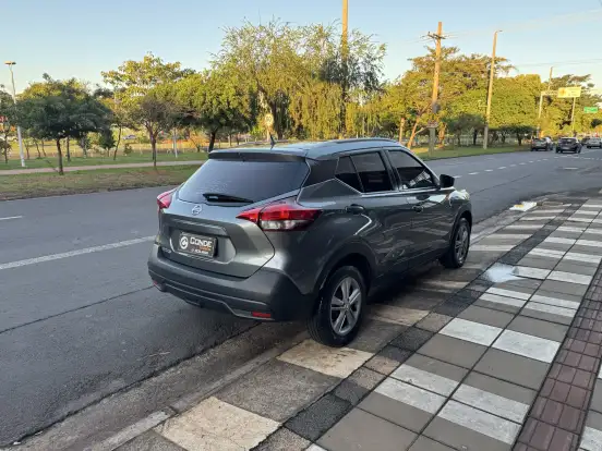 NISSAN-KICKS-2019