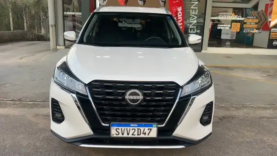 NISSAN-KICKS-2023