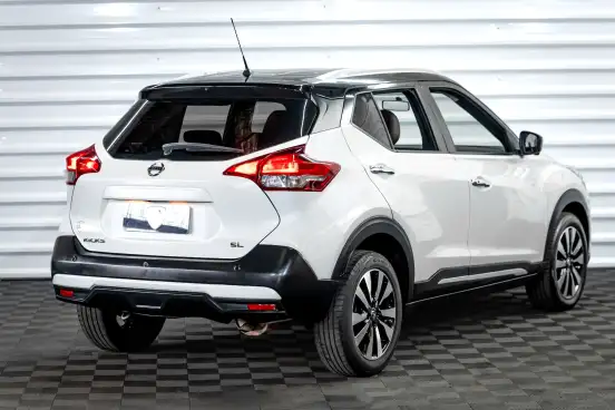 NISSAN-KICKS-2017