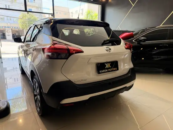 NISSAN-KICKS-2017