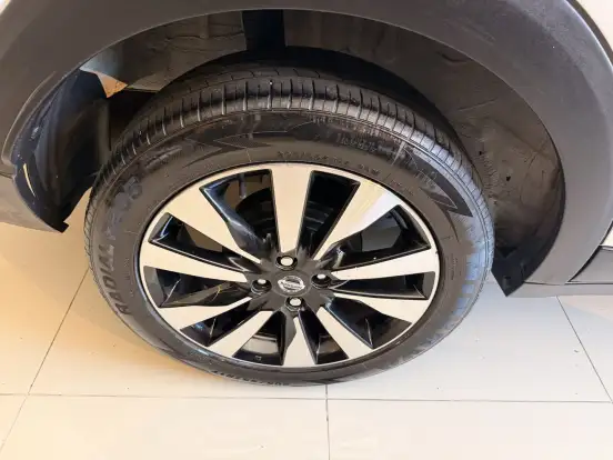 NISSAN-KICKS-2017