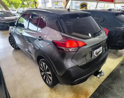 NISSAN-KICKS-2018