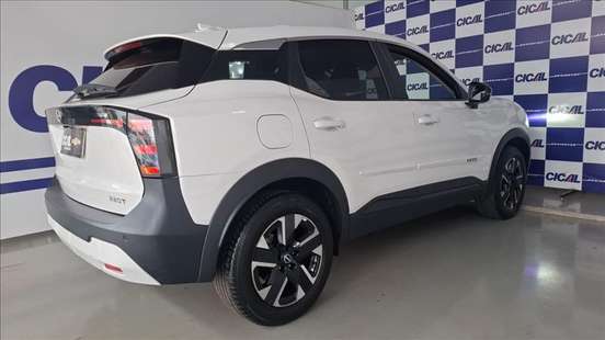 NISSAN-KICKS-2025