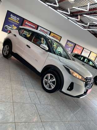 NISSAN-KICKS-2024