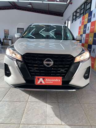 NISSAN-KICKS-2024