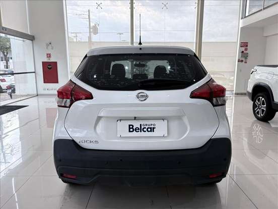 NISSAN-KICKS-2020