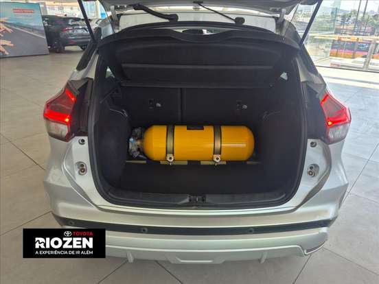 NISSAN-KICKS-2024