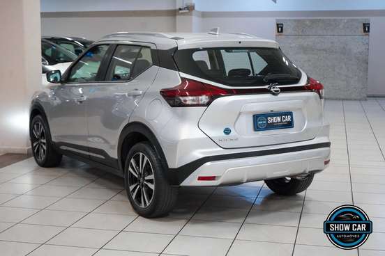 NISSAN-KICKS-2023