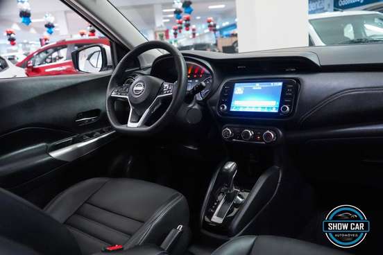 NISSAN-KICKS-2023