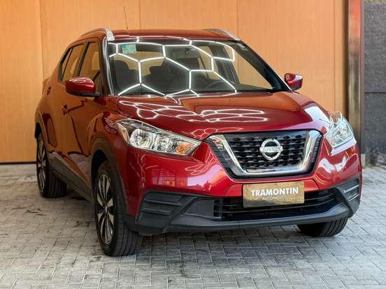 NISSAN-KICKS-2020