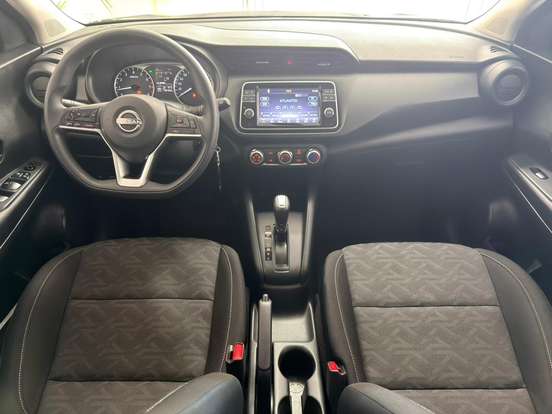 NISSAN-KICKS-2022