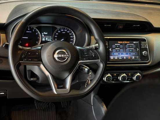 NISSAN-KICKS-2024