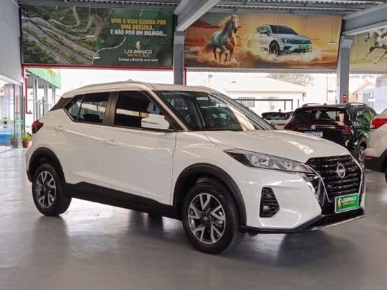 NISSAN-KICKS-2023