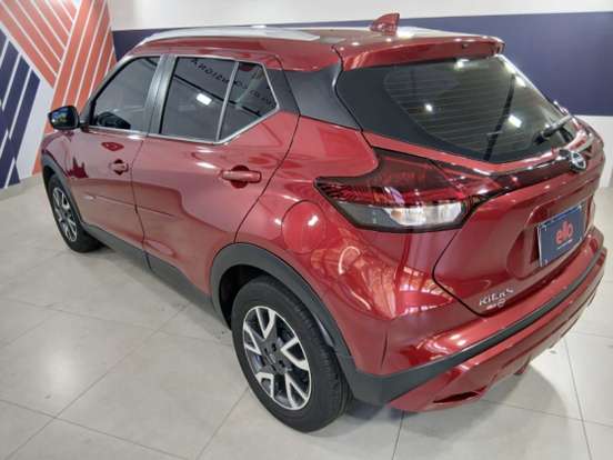 NISSAN-KICKS-2023