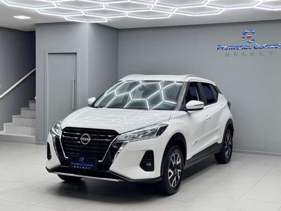 NISSAN-KICKS-2023