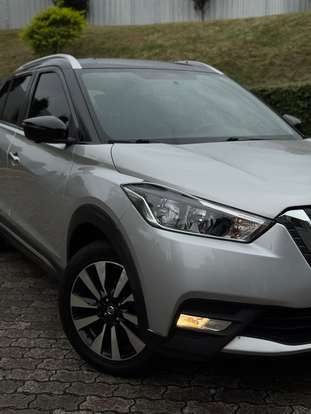 NISSAN-KICKS-1.6 16V FLEXSTART SL 4P XTRONIC NISSAN-KICKS-2017
