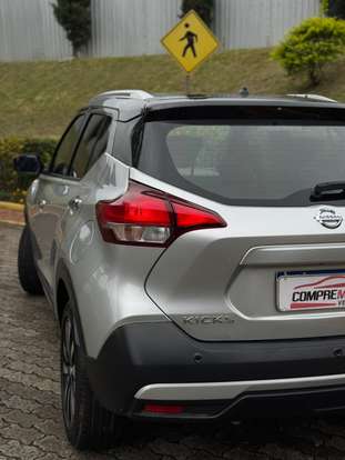 NISSAN-KICKS-2017