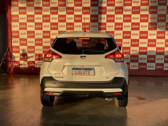 NISSAN-KICKS-2019