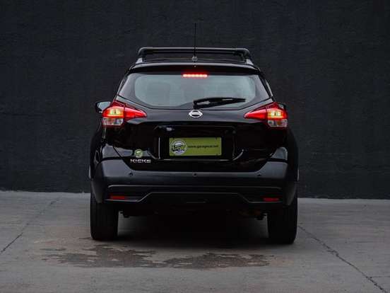 NISSAN-KICKS-1.6 16V FLEXSTART SV 4P XTRONIC NISSAN-KICKS-2017