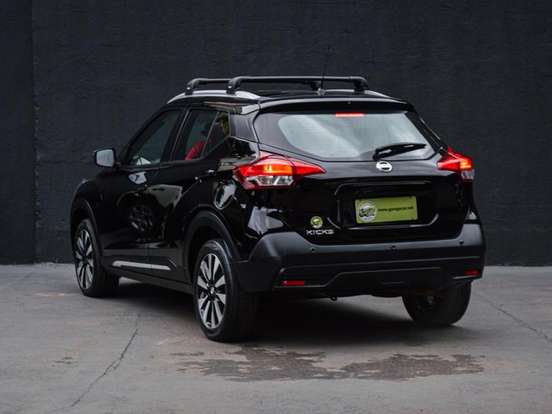 NISSAN-KICKS-1.6 16V FLEXSTART SV 4P XTRONIC NISSAN-KICKS-2017