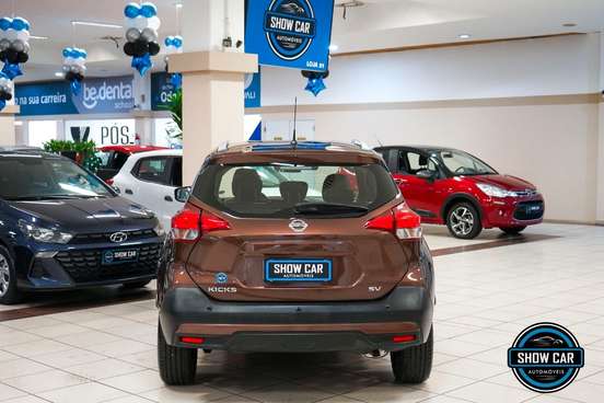 NISSAN-KICKS-2019