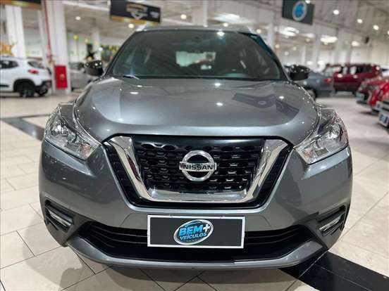 NISSAN-KICKS-2018