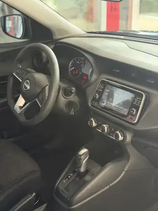 NISSAN-KICKS PLAY-2025