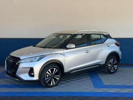 NISSAN-KICKS PLAY-2025