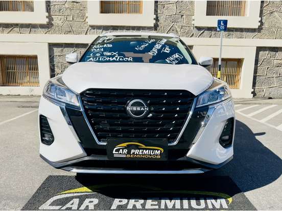 NISSAN-KICKS PLAY-2025