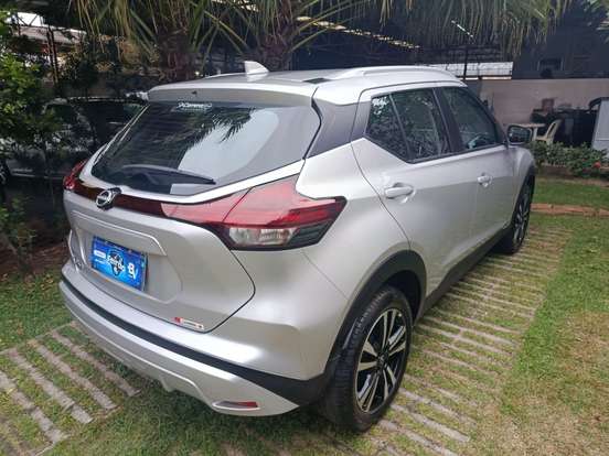 NISSAN-KICKS PLAY-2025