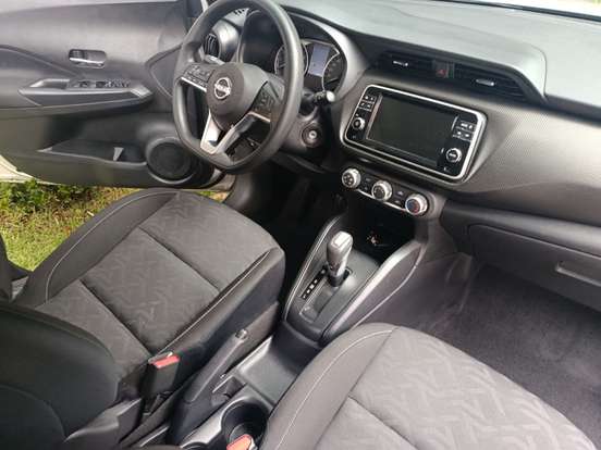 NISSAN-KICKS PLAY-2025