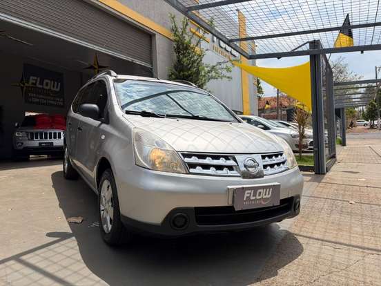 NISSAN-LIVINA-1.8 S 16V FLEX 4P AUTOMÁTICO NISSAN-LIVINA-2009