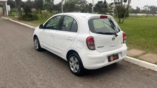NISSAN-MARCH-2013
